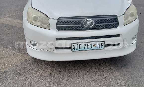 Comprar Usado Toyota RAV4 Branco Carro em Maputo em Maputo Comprar Usado Toyota RAV4 Branco Carro em Maputo em Maputo