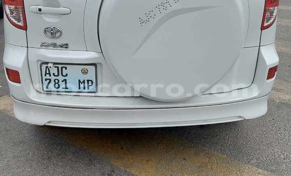 Comprar Usado Toyota RAV4 Branco Carro em Maputo em Maputo Comprar Usado Toyota RAV4 Branco Carro em Maputo em Maputo