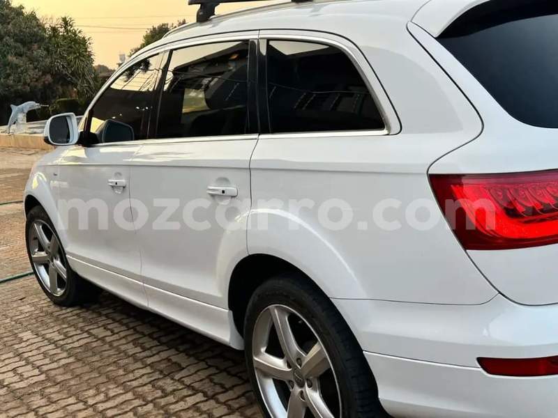 Big with watermark audi q7 maputo maputo 30053