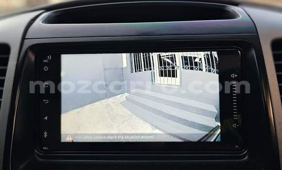 Buy Used Toyota Land Cruiser Prado White Car in Maputo in Maputo Buy Used Toyota Land Cruiser Prado White Car in Maputo in Maputo