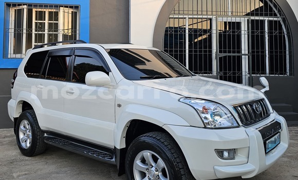 Comprar Usado Toyota Prado Branco Carro em Maputo em Maputo