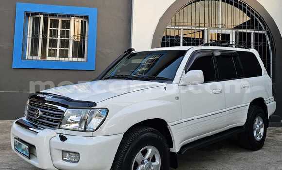 Comprar Usado Toyota Land Cruiser Branco Carro em Maputo em Maputo Comprar Usado Toyota Land Cruiser Branco Carro em Maputo em Maputo