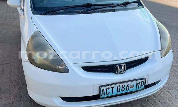 Buy Used Honda Fit White Car in Maputo in Maputo Buy Used Honda Fit White Car in Maputo in Maputo