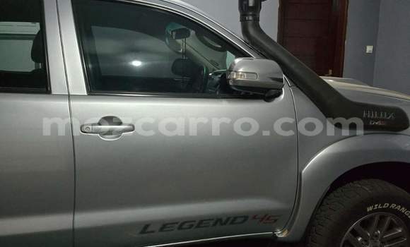 Nunua Ilio tumika Toyota Hilux Nyingine Gari ndani ya Maputo nchini Maputo Nunua Ilio tumika Toyota Hilux Nyingine Gari ndani ya Maputo nchini Maputo