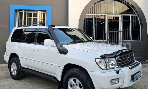 Tenga Tsaru Toyota Land Cruiser Chena Mota in Maputo in Maputo Tenga Tsaru Toyota Land Cruiser Chena Mota in Maputo in Maputo