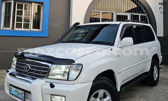 Tenga Tsaru Toyota Land Cruiser Prado Chena Mota in Maputo in Maputo
