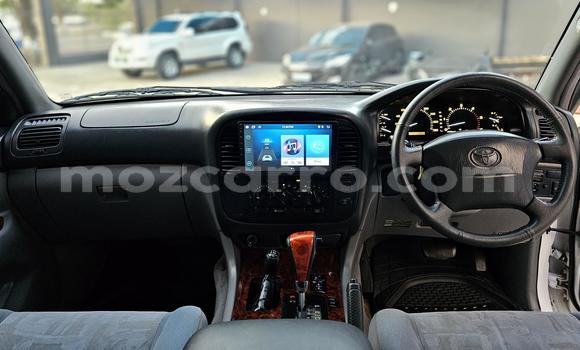 Comprar Usado Toyota Land Cruiser Prado Branco Carro em Maputo em Maputo Comprar Usado Toyota Land Cruiser Prado Branco Carro em Maputo em Maputo