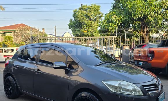 Comprar Usado Toyota Auris Prata Carro em Maputo em Maputo Comprar Usado Toyota Auris Prata Carro em Maputo em Maputo