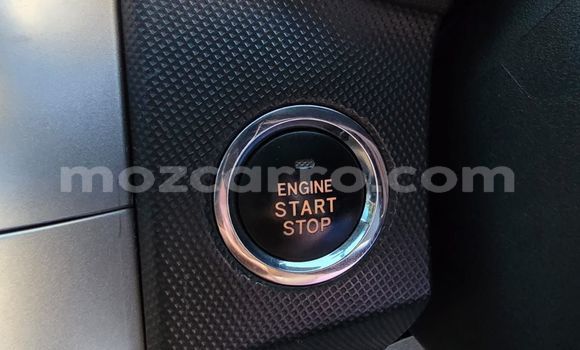 Comprar Usado Toyota Auris Prata Carro em Maputo em Maputo Comprar Usado Toyota Auris Prata Carro em Maputo em Maputo