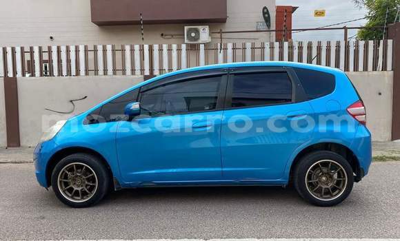 Buy Used Honda Fit Blue Car in Maputo in Maputo Buy Used Honda Fit Blue Car in Maputo in Maputo