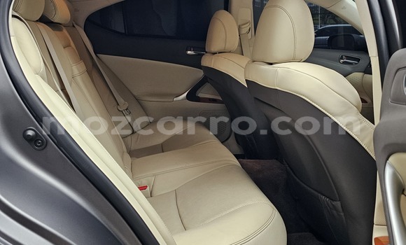 Comprar Usado Lexus IS Castanho Carro em Maputo em Maputo Comprar Usado Lexus IS Castanho Carro em Maputo em Maputo