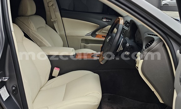 Comprar Usado Lexus IS Castanho Carro em Maputo em Maputo Comprar Usado Lexus IS Castanho Carro em Maputo em Maputo