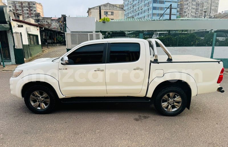 Big with watermark toyota hilux maputo maputo 30098