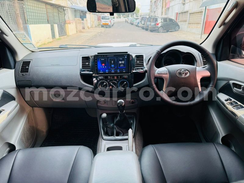 Big with watermark toyota hilux maputo maputo 30098