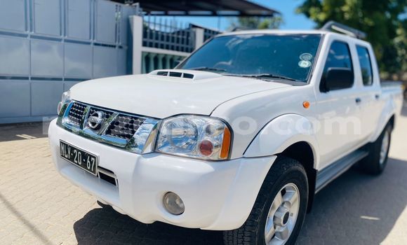 Buy Used Nissan Hardbody White Car in Maputo in Maputo Buy Used Nissan Hardbody White Car in Maputo in Maputo