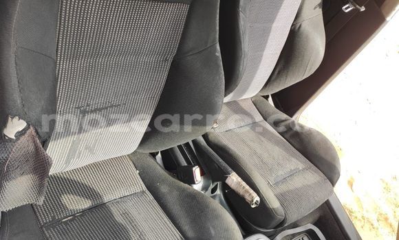 Comprar Usado Volkswagen Golf Prata Carro em Maputo em Maputo Comprar Usado Volkswagen Golf Prata Carro em Maputo em Maputo