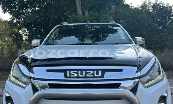 Comprar Usado Isuzu D-MAX Branco Carro em Maputo em Maputo Comprar Usado Isuzu D-MAX Branco Carro em Maputo em Maputo