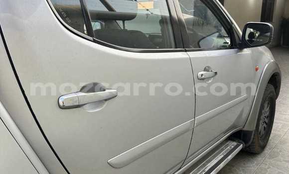 Comprar Usado Mitsubishi Triton Prata Carro em Maputo em Maputo Comprar Usado Mitsubishi Triton Prata Carro em Maputo em Maputo