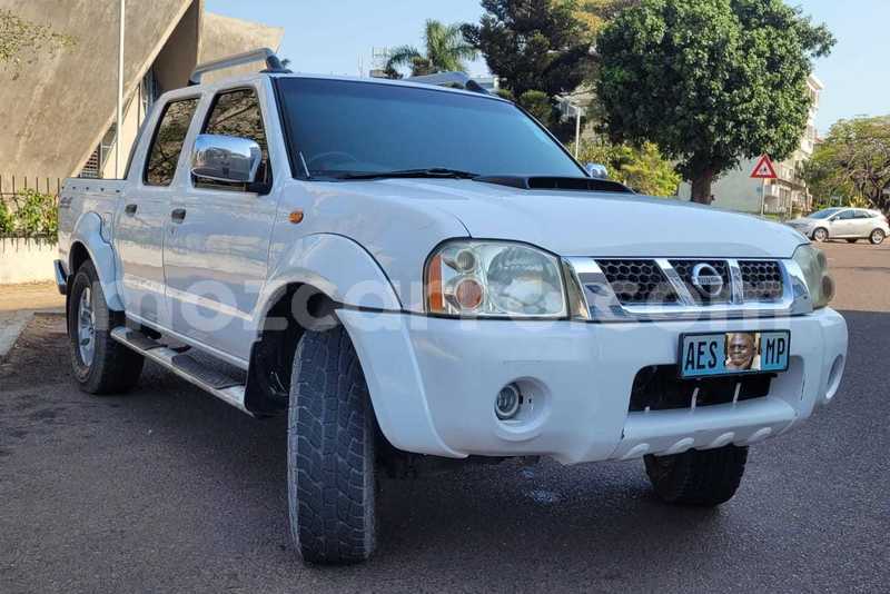 Big with watermark nissan hardbody maputo maputo 30121