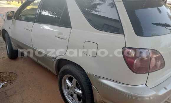 Buy Used Toyota Harrier White Car in Maputo in Maputo Buy Used Toyota Harrier White Car in Maputo in Maputo