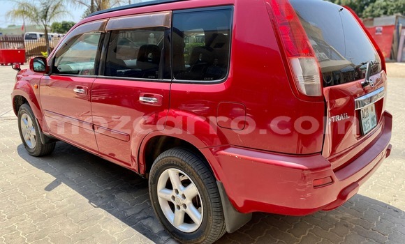 Tenga Tsaru Nissan X-Trail Tsvuku Mota in Maputo in Maputo Tenga Tsaru Nissan X-Trail Tsvuku Mota in Maputo in Maputo