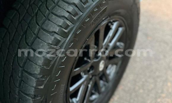 Nunua Ilio tumika Toyota Hilux Nyeupe Gari ndani ya Maputo nchini Maputo Nunua Ilio tumika Toyota Hilux Nyeupe Gari ndani ya Maputo nchini Maputo