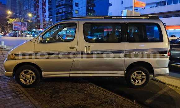 Tenga Tsaru Toyota Regius Sirivha Mota in Maputo in Maputo Tenga Tsaru Toyota Regius Sirivha Mota in Maputo in Maputo