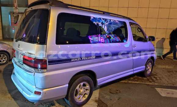 Tenga Tsaru Toyota Regius Sirivha Mota in Maputo in Maputo Tenga Tsaru Toyota Regius Sirivha Mota in Maputo in Maputo