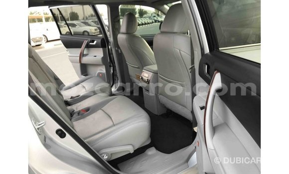 Comprar Importar Toyota Highlander De outros Carro em Import - Dubai em Cabo Delgado Comprar Importar Toyota Highlander De outros Carro em Import - Dubai em Cabo Delgado