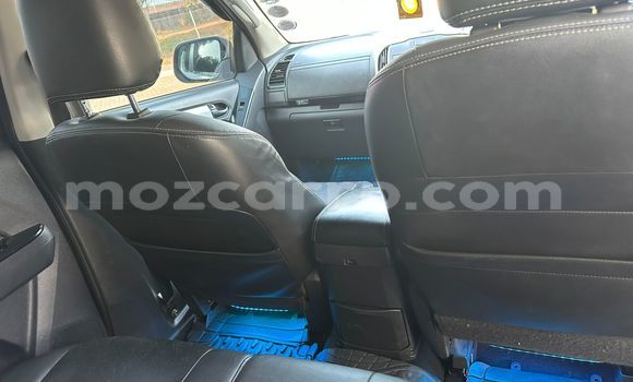 Buy New Isuzu D-MAX White Car in Maputo in Maputo Buy New Isuzu D-MAX White Car in Maputo in Maputo
