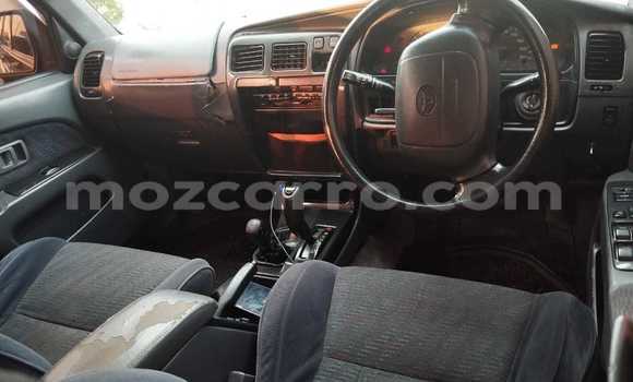 Nunua Ilio tumika Toyota Hilux Surf Nyeusi Gari ndani ya Maputo nchini Maputo Nunua Ilio tumika Toyota Hilux Surf Nyeusi Gari ndani ya Maputo nchini Maputo