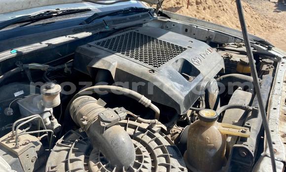 Nunua Ilio tumika Toyota Hilux Nyeupe Gari ndani ya Maputo nchini Maputo Nunua Ilio tumika Toyota Hilux Nyeupe Gari ndani ya Maputo nchini Maputo