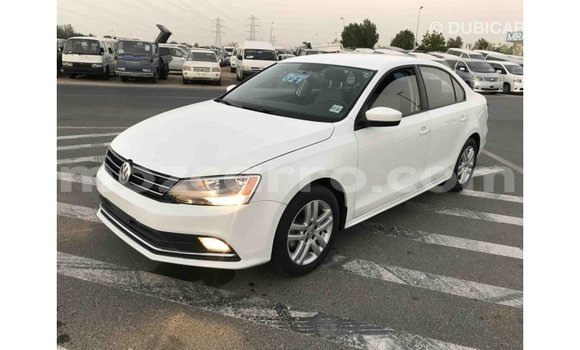Nunua Imported Volkswagen Jetta Nyeupe Gari ndani ya Import - Dubai nchini Cabo Delgado Nunua Imported Volkswagen Jetta Nyeupe Gari ndani ya Import - Dubai nchini Cabo Delgado