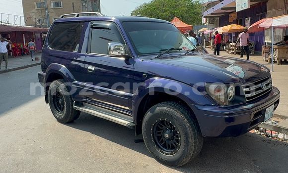Comprar Usado Toyota Land Cruiser Prado Azul Carro em Maputo em Maputo