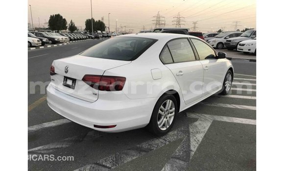 Nunua Imported Volkswagen Jetta Nyeupe Gari ndani ya Import - Dubai nchini Cabo Delgado Nunua Imported Volkswagen Jetta Nyeupe Gari ndani ya Import - Dubai nchini Cabo Delgado