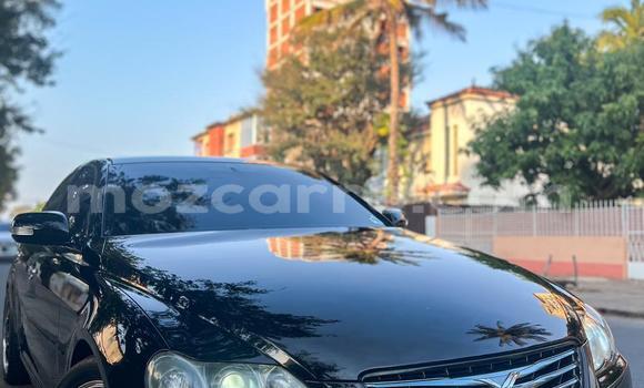Comprar Usado Toyota Mark X Preto Carro em Maputo em Maputo