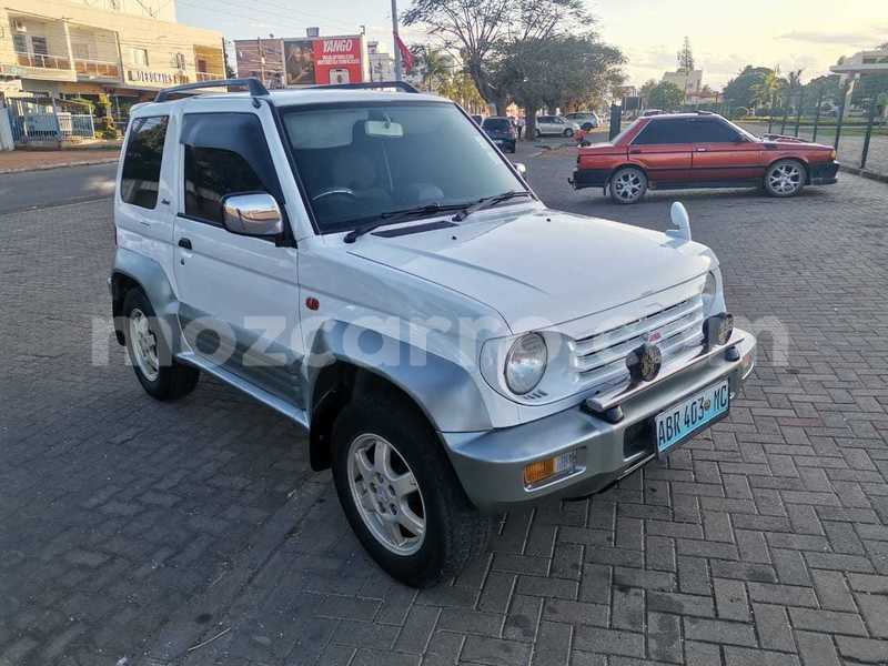 Big with watermark mitsubishi pajero junior maputo maputo 30172