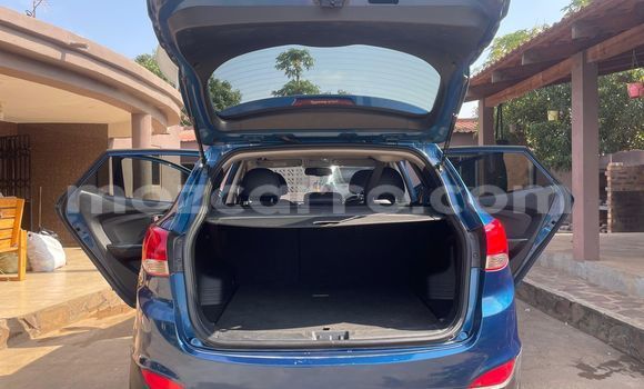 Comprar Usado Hyundai ix35 Azul Carro em Maputo em Maputo Comprar Usado Hyundai ix35 Azul Carro em Maputo em Maputo