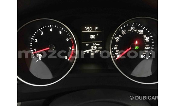 Nunua Imported Volkswagen Jetta Nyeupe Gari ndani ya Import - Dubai nchini Cabo Delgado Nunua Imported Volkswagen Jetta Nyeupe Gari ndani ya Import - Dubai nchini Cabo Delgado