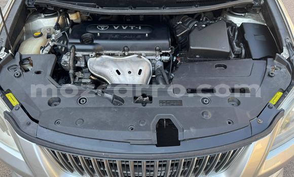 Comprar Usado Toyota Blade Prata Carro em Maputo em Maputo Comprar Usado Toyota Blade Prata Carro em Maputo em Maputo