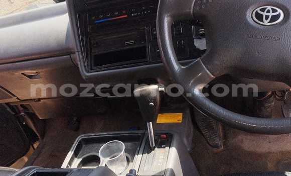Buy Used Toyota Hiace Silver Car in Maputo in Maputo Buy Used Toyota Hiace Silver Car in Maputo in Maputo