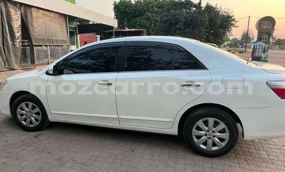 Buy Used Toyota Premio White Car in Maputo in Maputo Buy Used Toyota Premio White Car in Maputo in Maputo