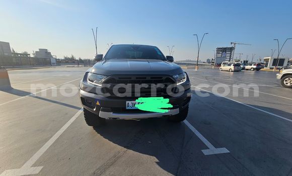 Nunua Ilio tumika Ford Pickup Fedha Gari ndani ya Maputo nchini Maputo