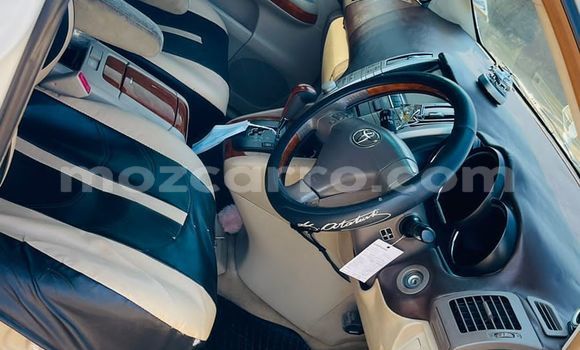 Nunua Ilio tumika Toyota Harrier Nyeupe Gari ndani ya Maputo nchini Maputo Nunua Ilio tumika Toyota Harrier Nyeupe Gari ndani ya Maputo nchini Maputo