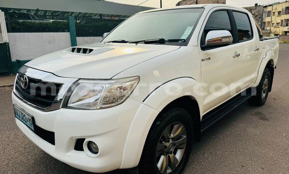 Comprar Usado Toyota Hilux Branco Carro em Maputo em Maputo Comprar Usado Toyota Hilux Branco Carro em Maputo em Maputo
