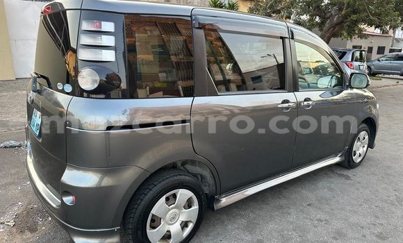 Comprar Usado Toyota Sienta Prata Carro em Maputo em Maputo Comprar Usado Toyota Sienta Prata Carro em Maputo em Maputo