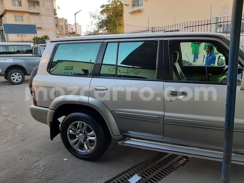 Big with watermark nissan patrol maputo maputo 30200