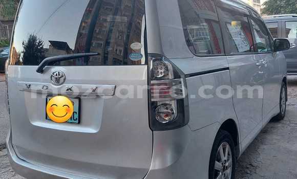 Tenga Tsaru Toyota Noah Sirivha Mota in Maputo in Maputo Tenga Tsaru Toyota Noah Sirivha Mota in Maputo in Maputo