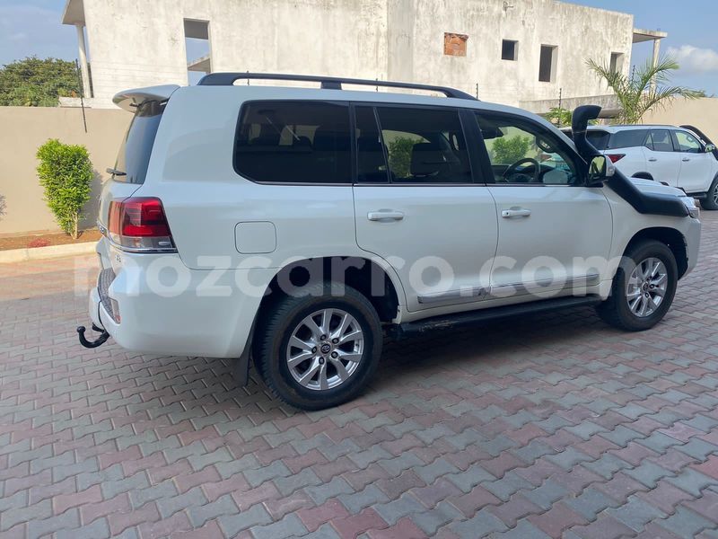 Big with watermark toyota land cruiser maputo maputo 30211