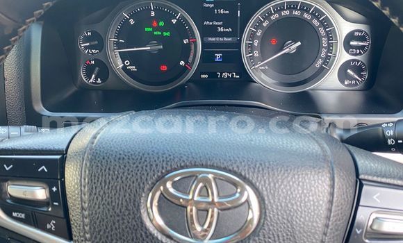Buy Used Toyota Land Cruiser White Car in Maputo in Maputo Buy Used Toyota Land Cruiser White Car in Maputo in Maputo